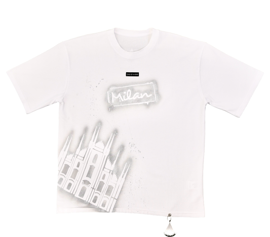T-SHIRT, SIZE: SMALL (ITALIAN, OVERSIZED)