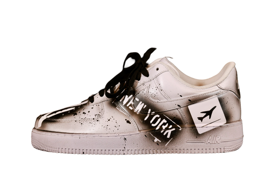 NIKE AIR FORCE 1 SNEAKER, SIZE: 9.5 U.S.